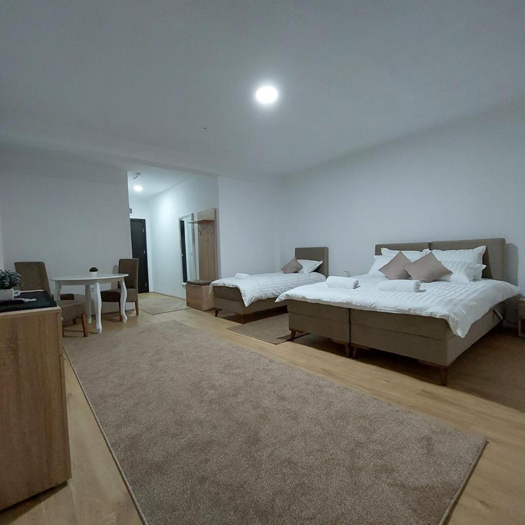 Bed and Breakfast Rivera Club Raska Экстерьер фото